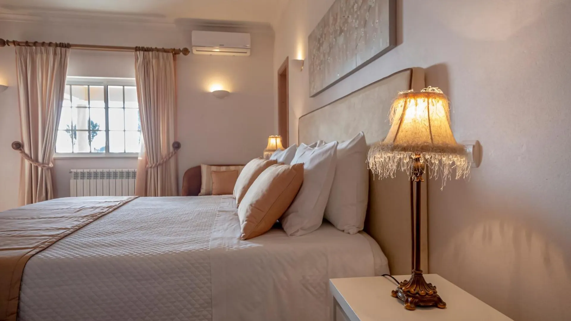 Al Meida Guesthouse Albufeira 0*,  Portugal