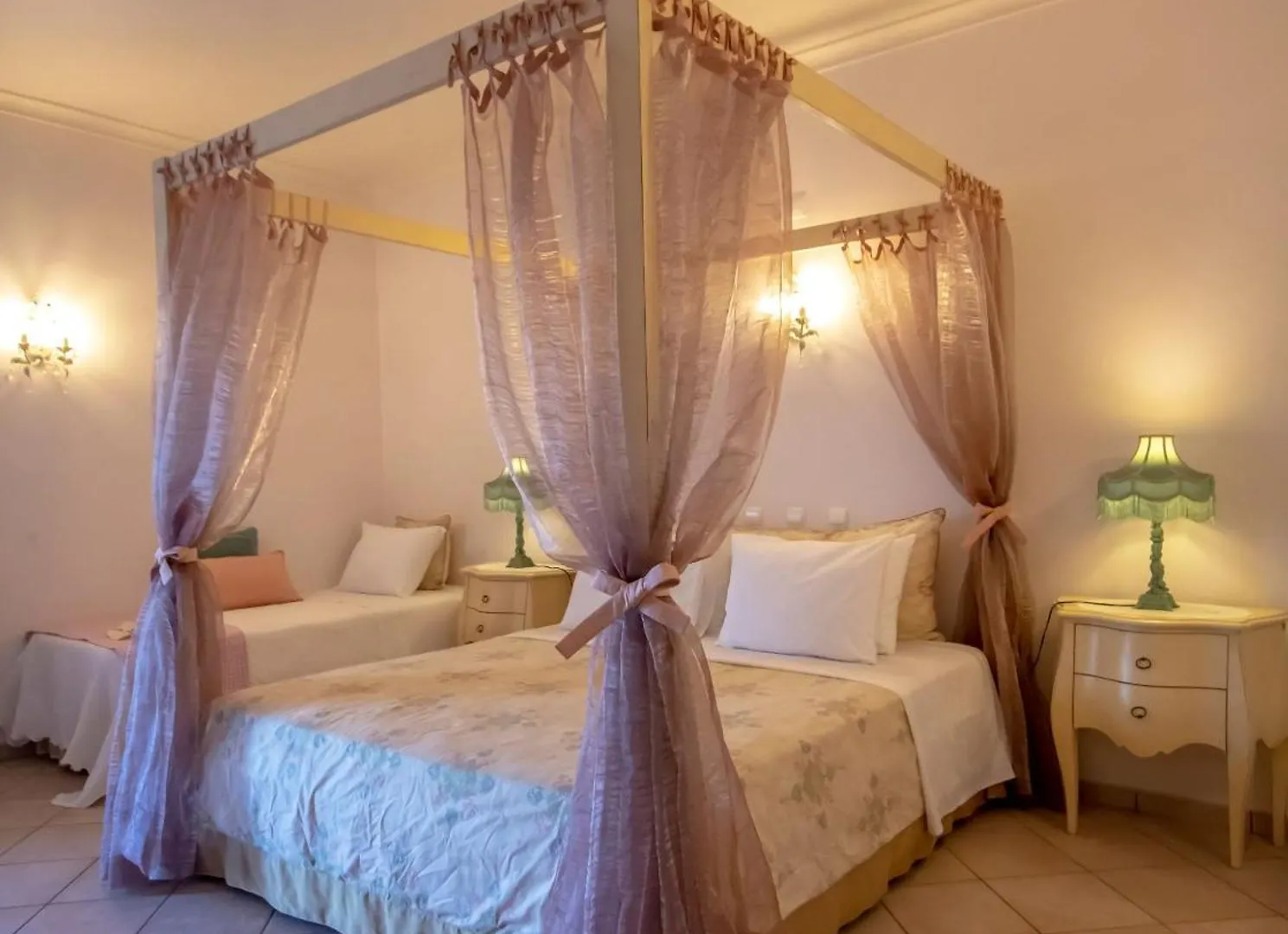 Al Meida Guesthouse Albufeira Portugal