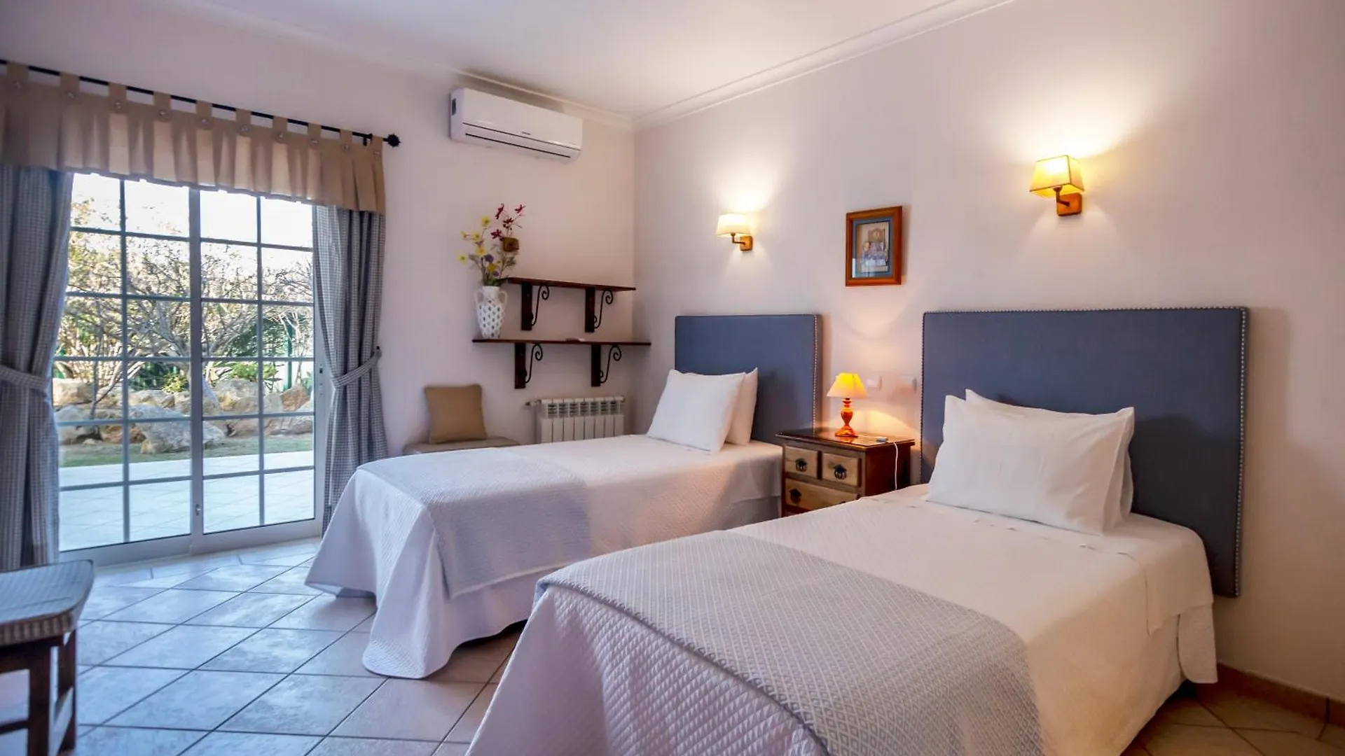 Bed & Breakfast Al Meida Guesthouse Albufeira